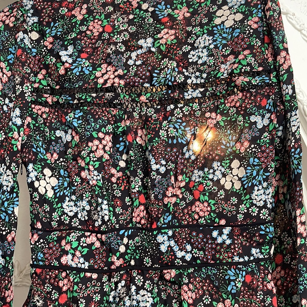 Veronica Beard Silk Floral Print Blouse 2 - Picture 7 of 8